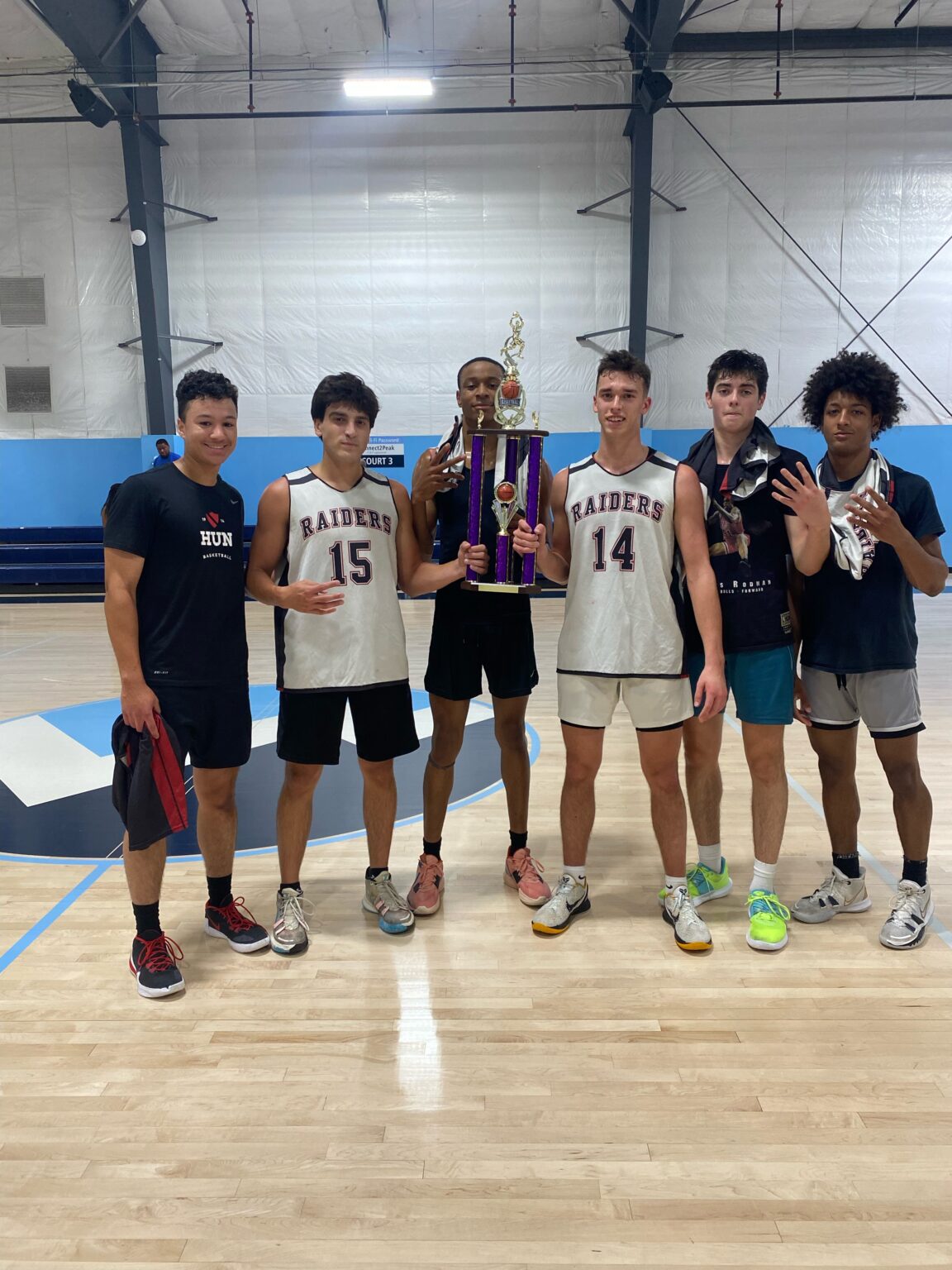 hun-school-hs-summer-league-champs-peak-sports-academy